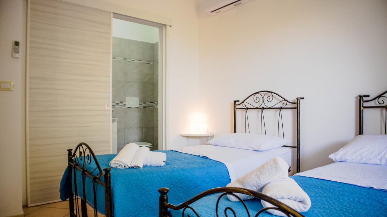Rooms & Apartments La Spiaggia - 갈리폴리 외부 사진
